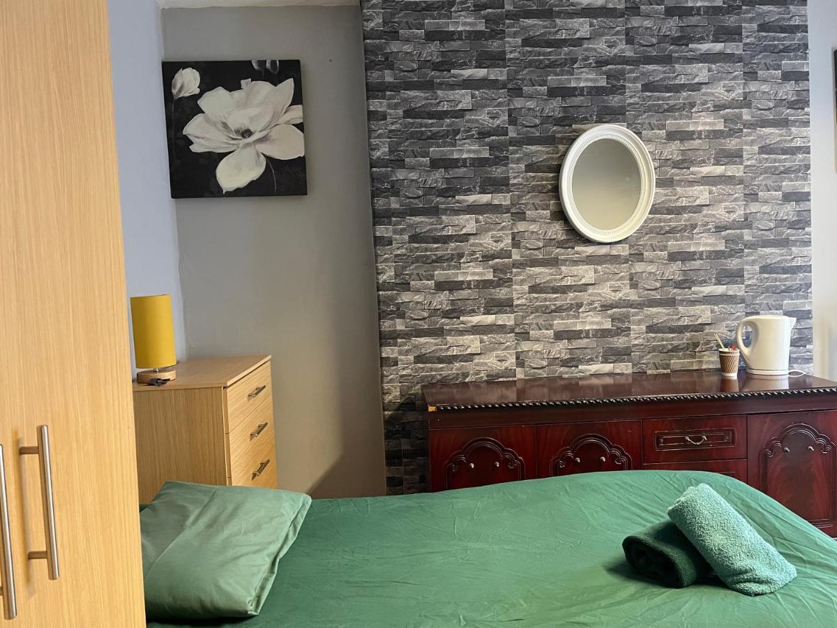 Bright Apartments Peterborough Zewnętrze zdjęcie